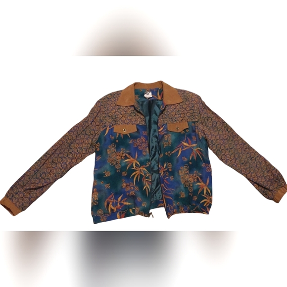 Vintage Bomber Jacket - Picture 5 of 8